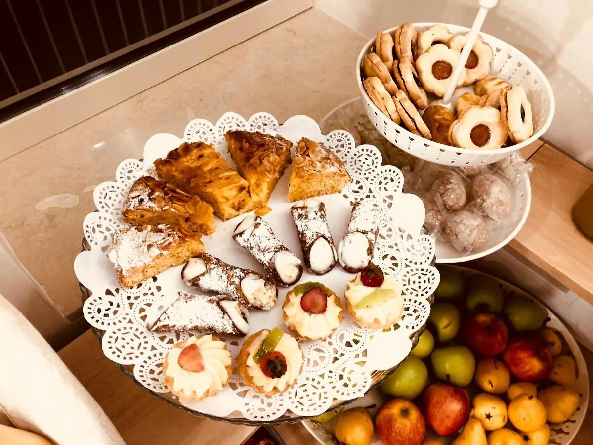 كاتانيا Khome Rooms & Apartment إيطاليا